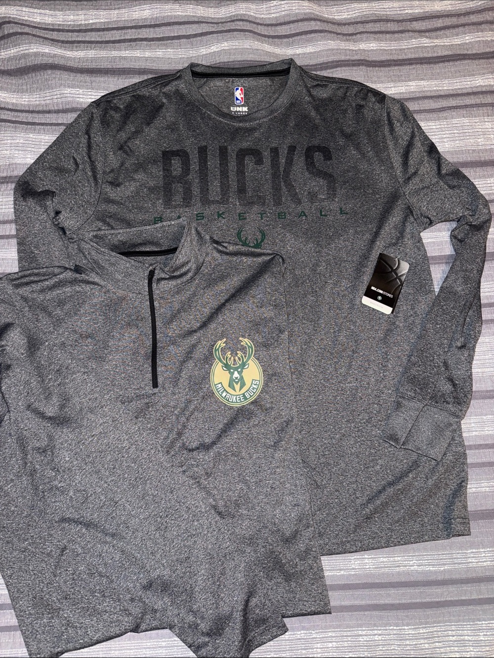NBA Milwaukee Bucks Men’s Gray Long-Sleeve Performance Shirt